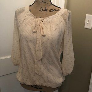 Quarter Sleeve Dress Shirt with Bow